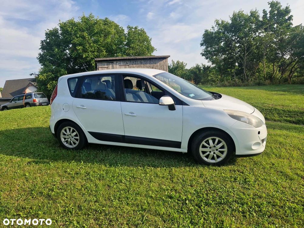 Renault Scenic - 4