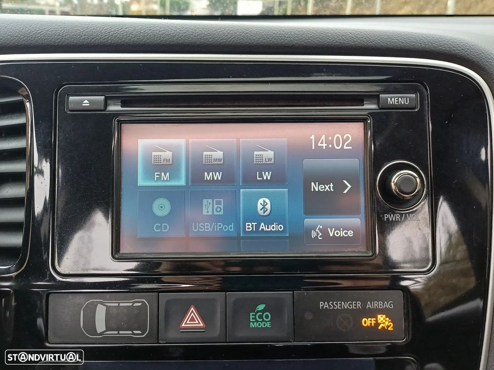 Mitsubishi Outlander 2.2 DI-D Instyle Navi 4WD - 26