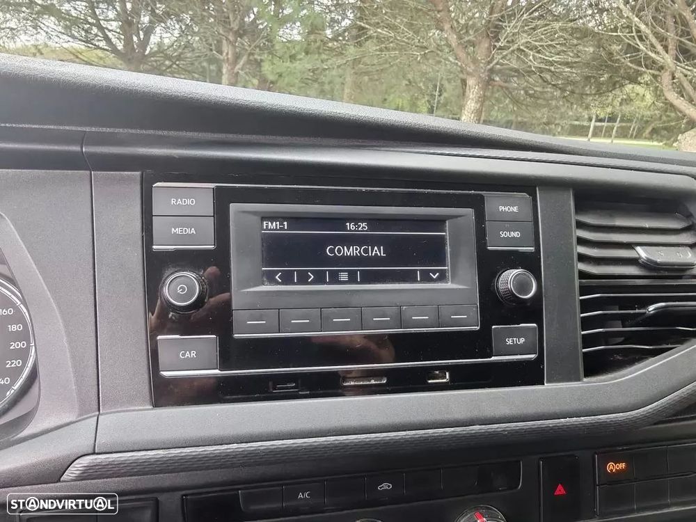 VW TRANSPORTER - 26