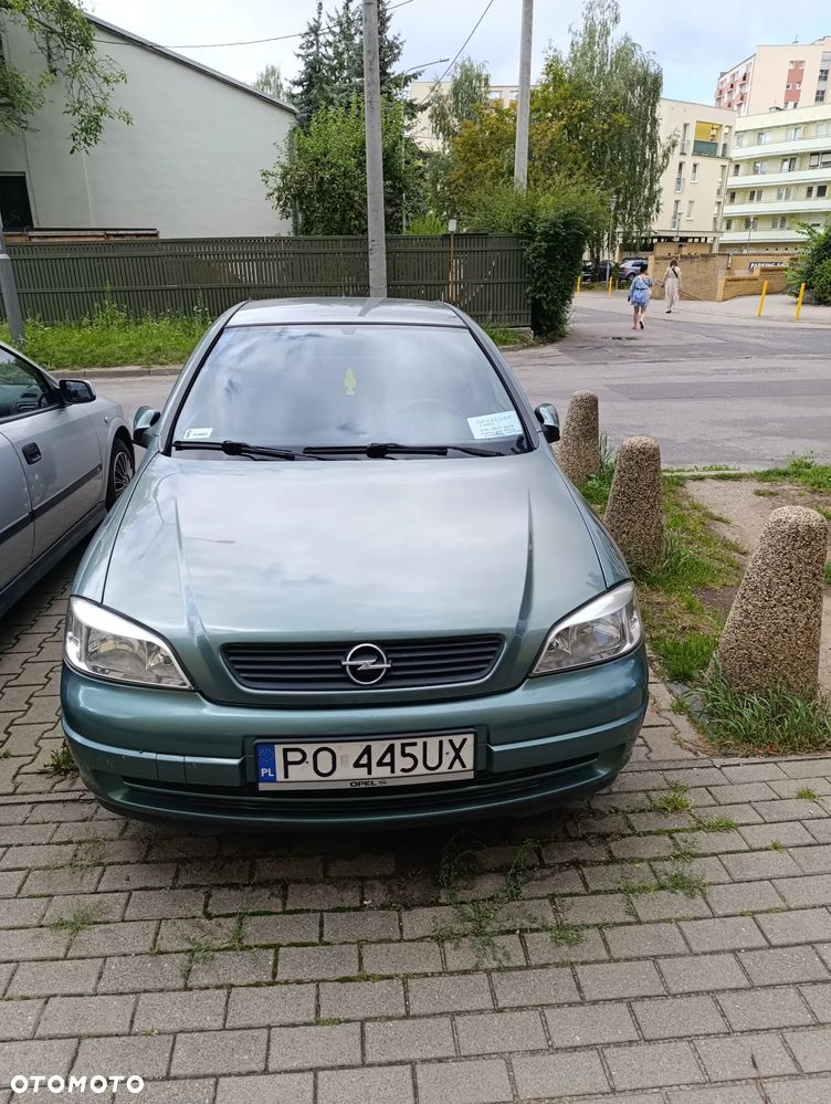 Opel Astra 1.4 16v GL - 3