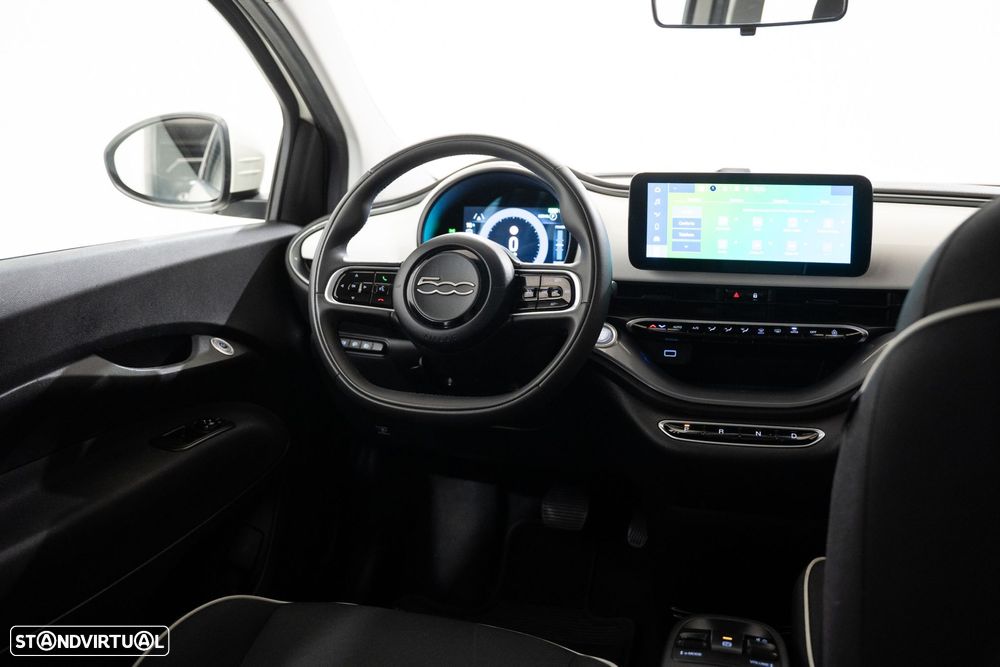 Fiat 500e Action - 10