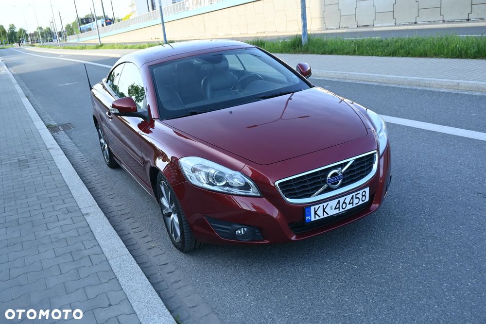 Volvo C70 2.0D Powershift Momentum - 6