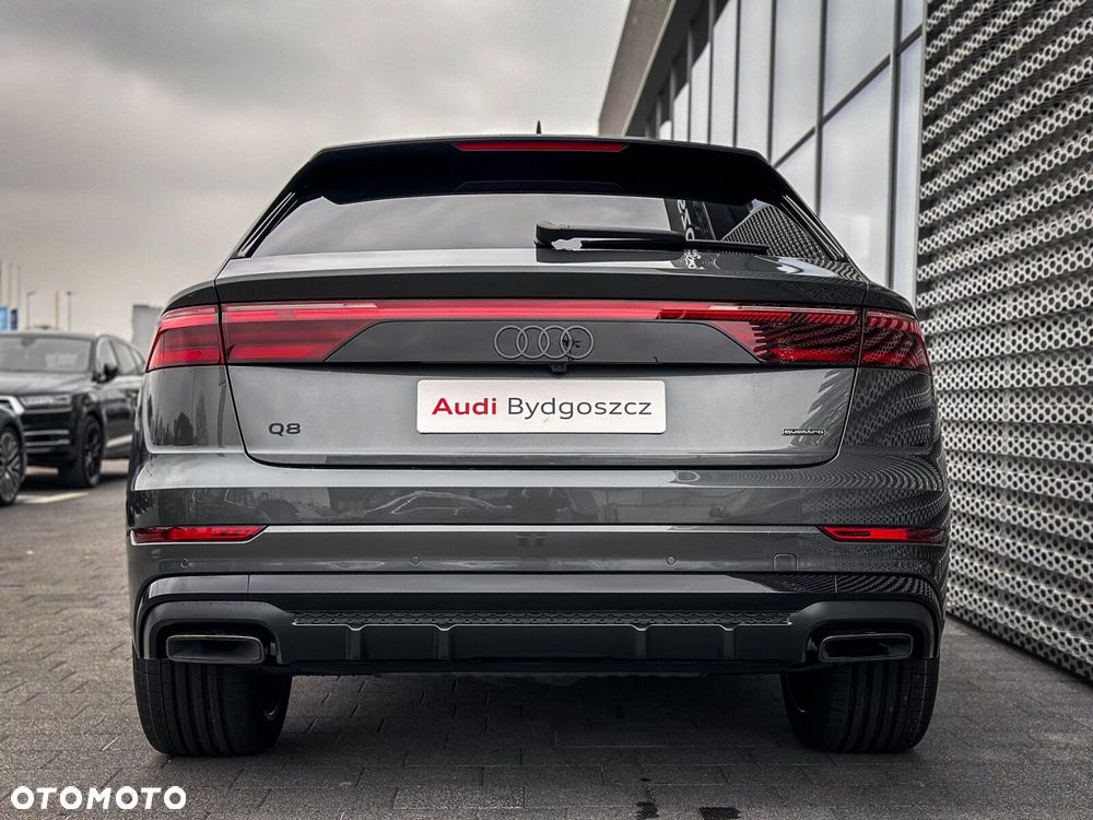 Audi Q8 - 6