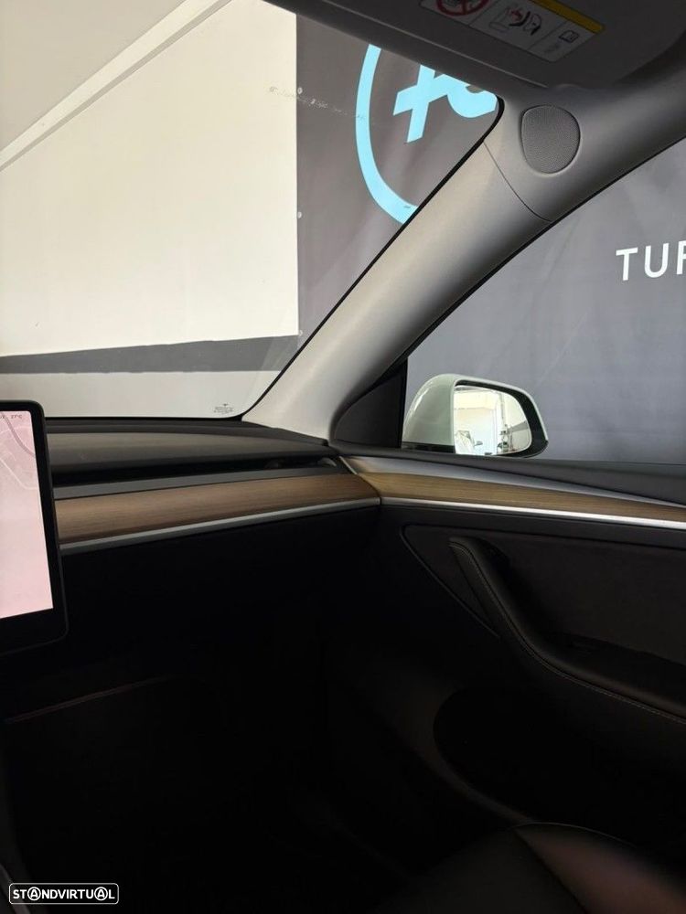 Tesla Model Y Tração Traseira - 16