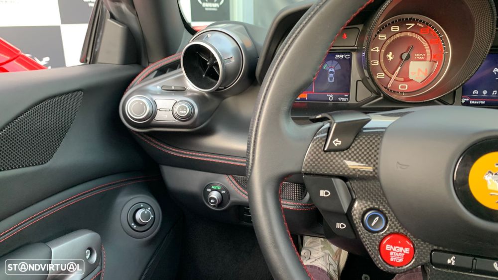 Ferrari F8 Tributo - 17