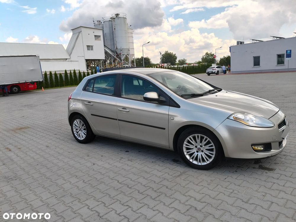 Fiat Bravo 1.9 Multijet Emotion - 4