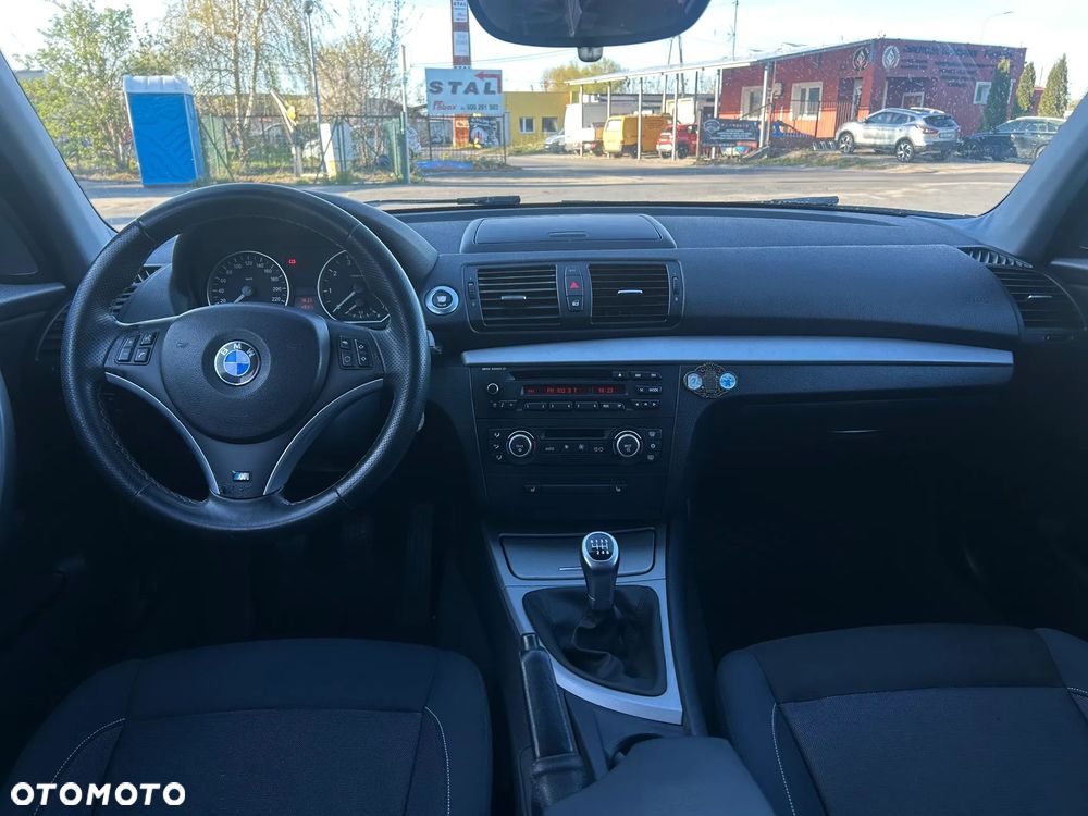 BMW Seria 1 116i - 5