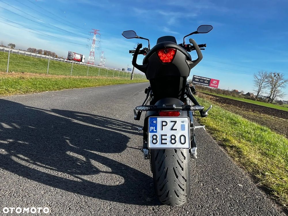 Triumph Trident - 17