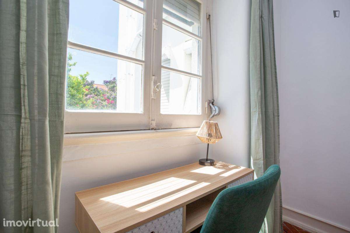 Quarto - localizado em Arroios Lisbon - Grande imagem: 5/15