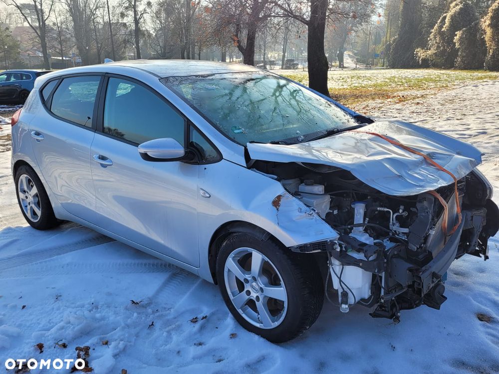 Kia Ceed 1.6 CRDi L - 5