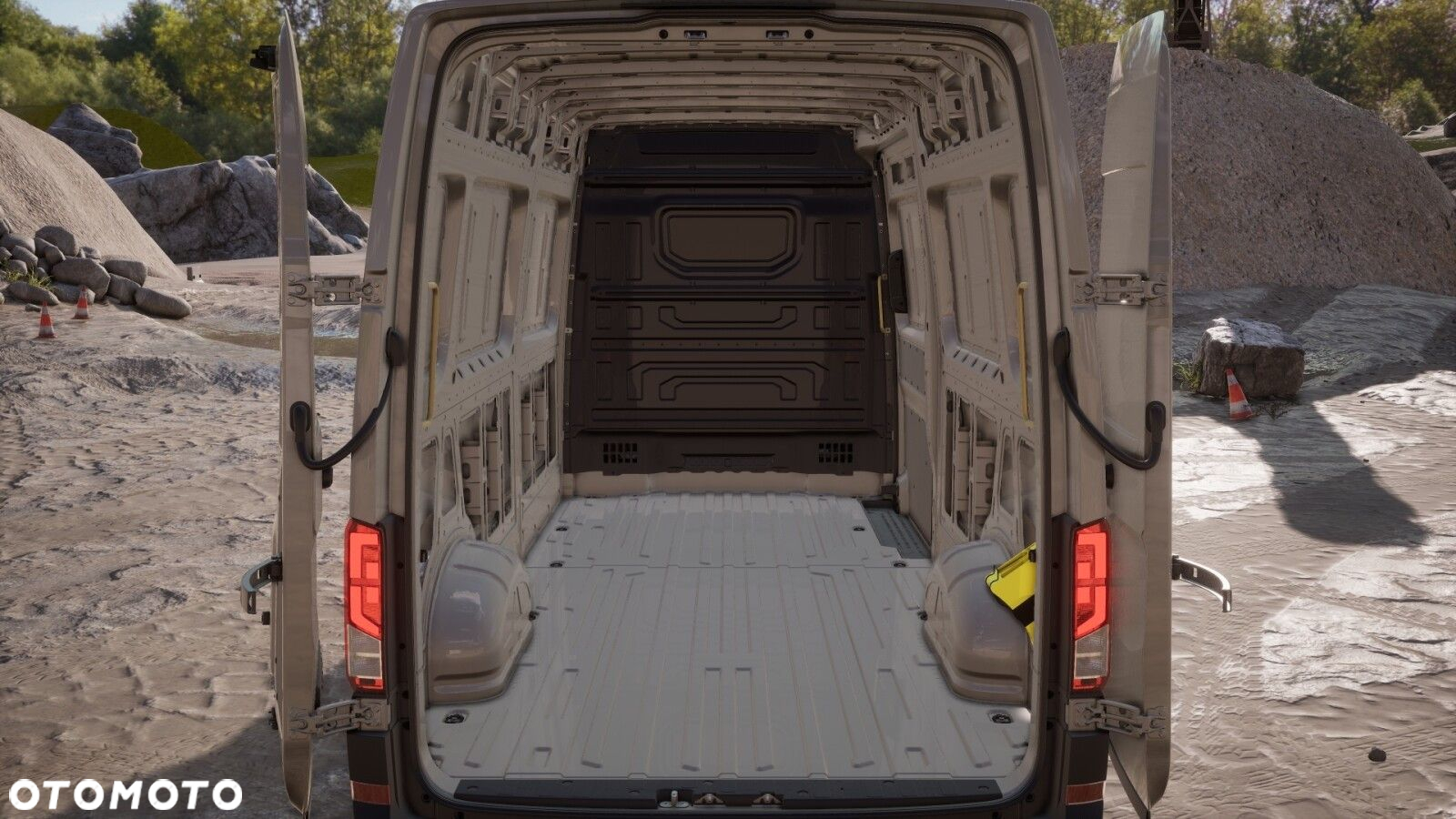 Volkswagen Crafter 35 2.0 TDI 177 KM L4H3 4MOTION - 21