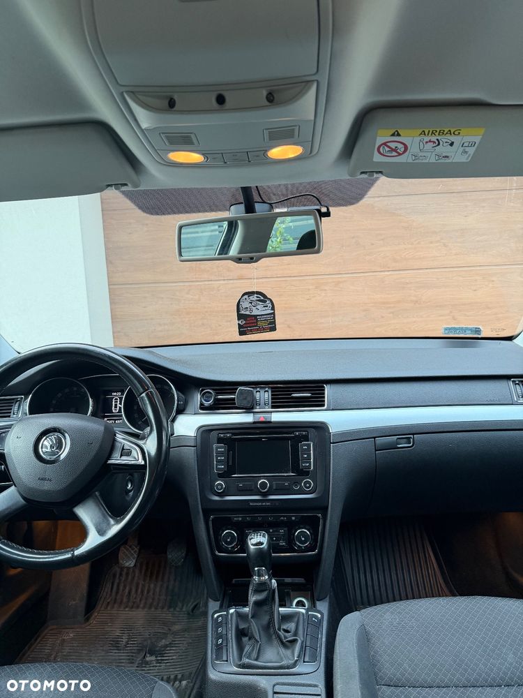 Skoda Superb 2.0 TDI Elegance - 5
