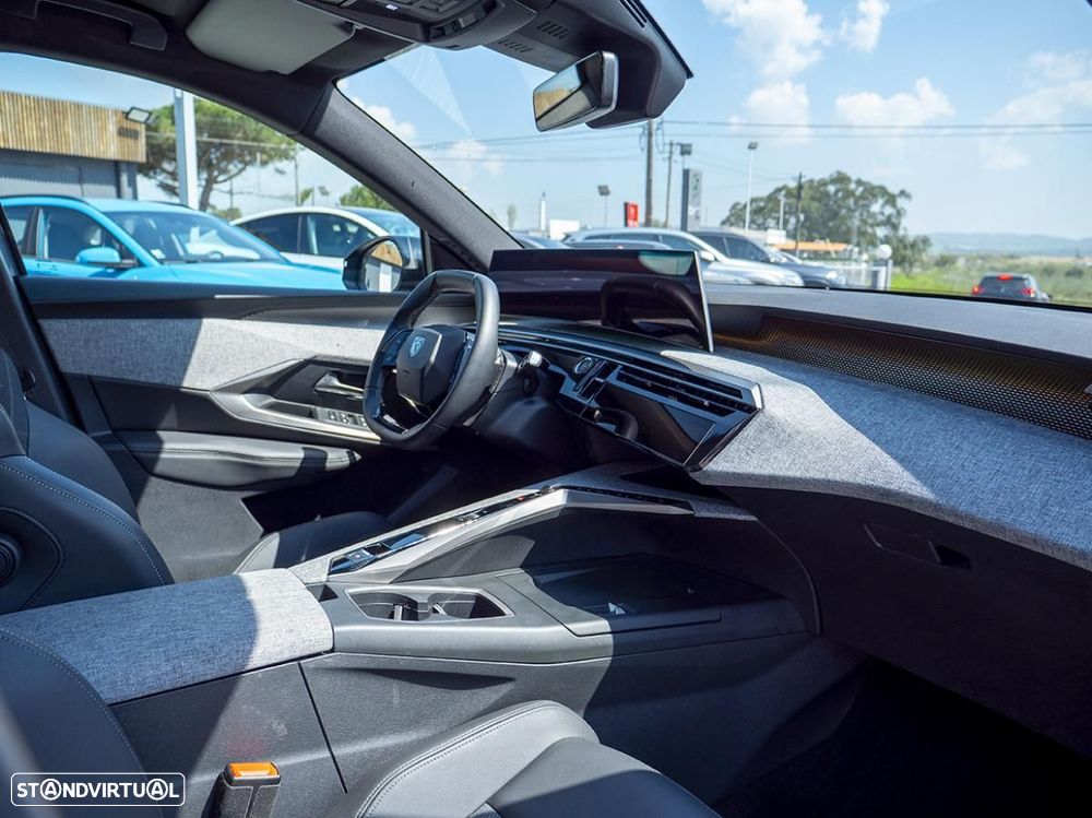 Peugeot E-3008 73 kWh GT - 18