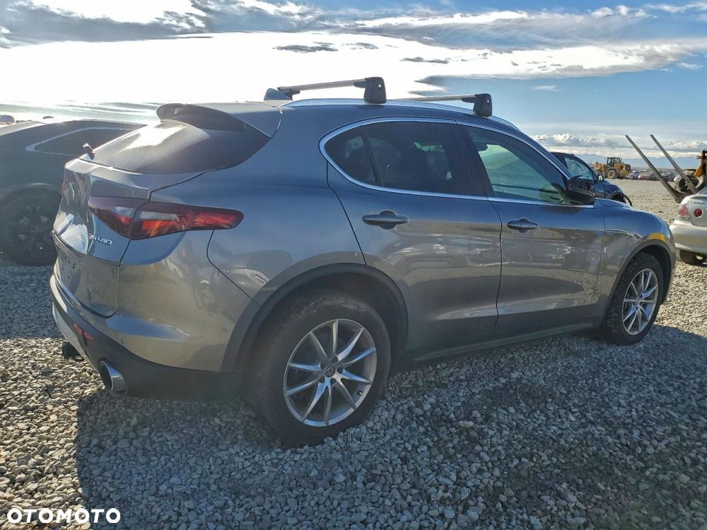 Alfa Romeo Stelvio 2.0 Turbo TI Q4 - 4