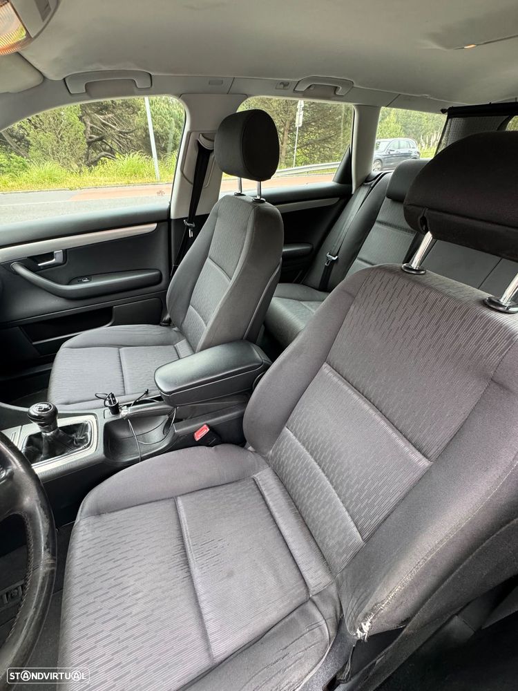 Audi A4 Avant 2.0 TDi - 10