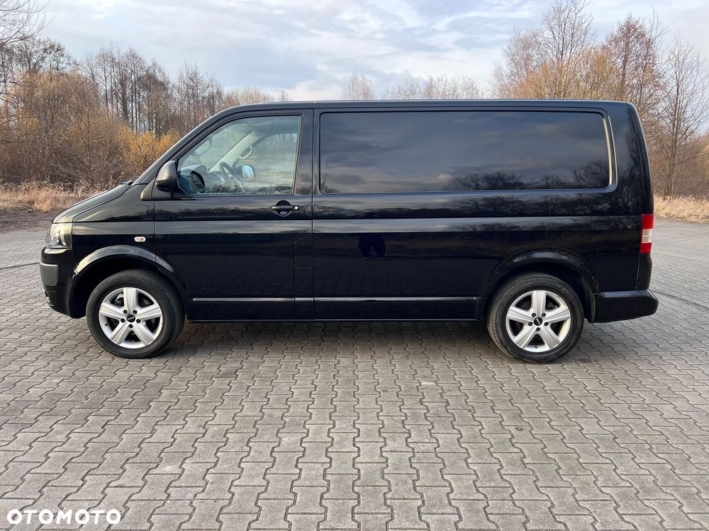 Volkswagen Transporter T5 - 8