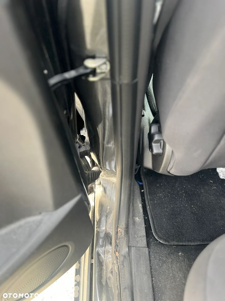 Ford C-MAX 2.0 TDCi Titanium ASS - 10