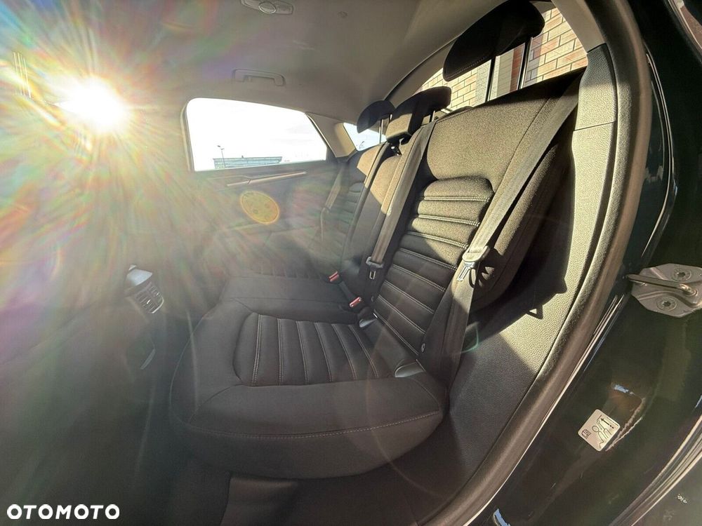Ford Mondeo - 11
