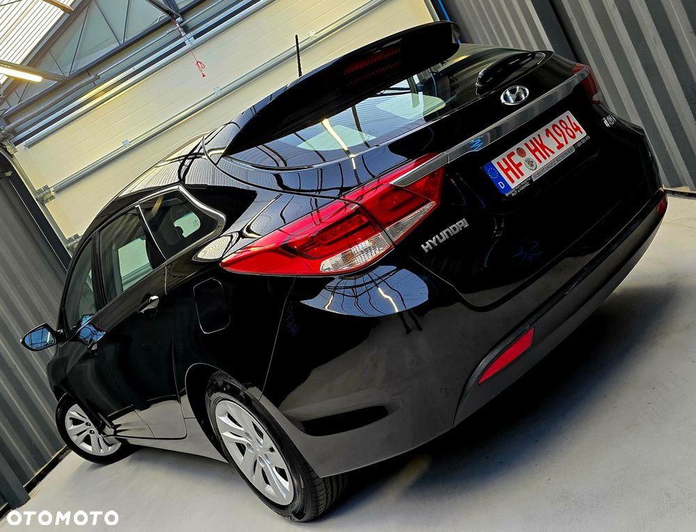 Hyundai i40 i40cw 1.6 Fifa World Cup Edition - 15