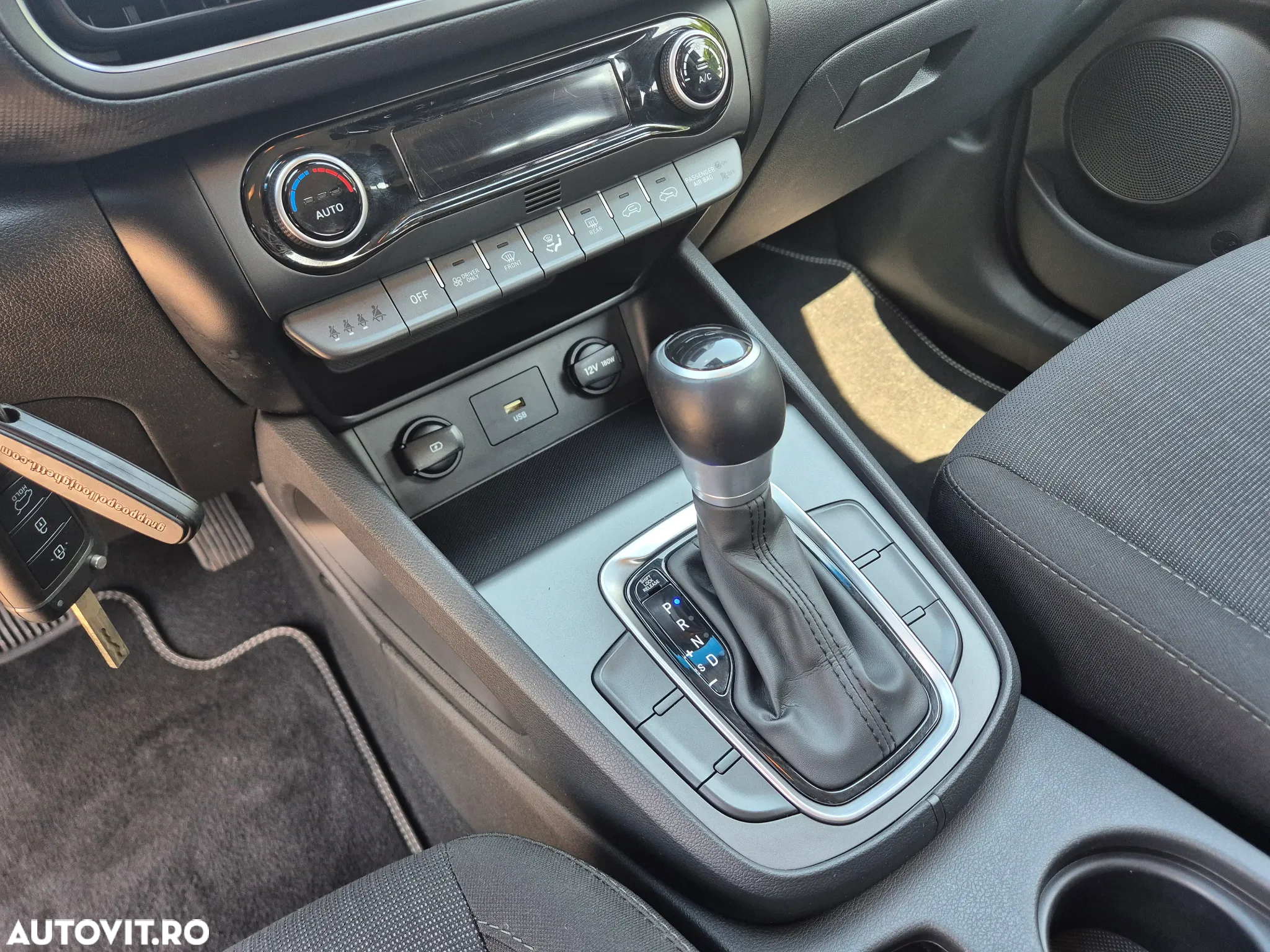 Hyundai KONA 1.6 GDI DCT Hybrid Style - 18