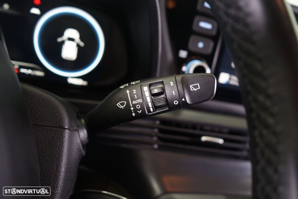 Hyundai Bayon 1.0 T-GDI Connect & Go - 25