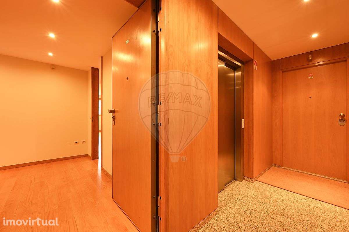 Apartamento T2 para arrendamento - Grande imagem: 4/31