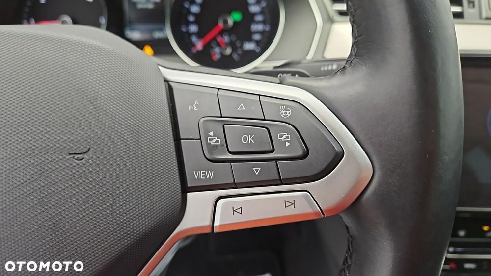 Volkswagen Passat Variant 2.0 TDI EVO Elegance DSG - 15