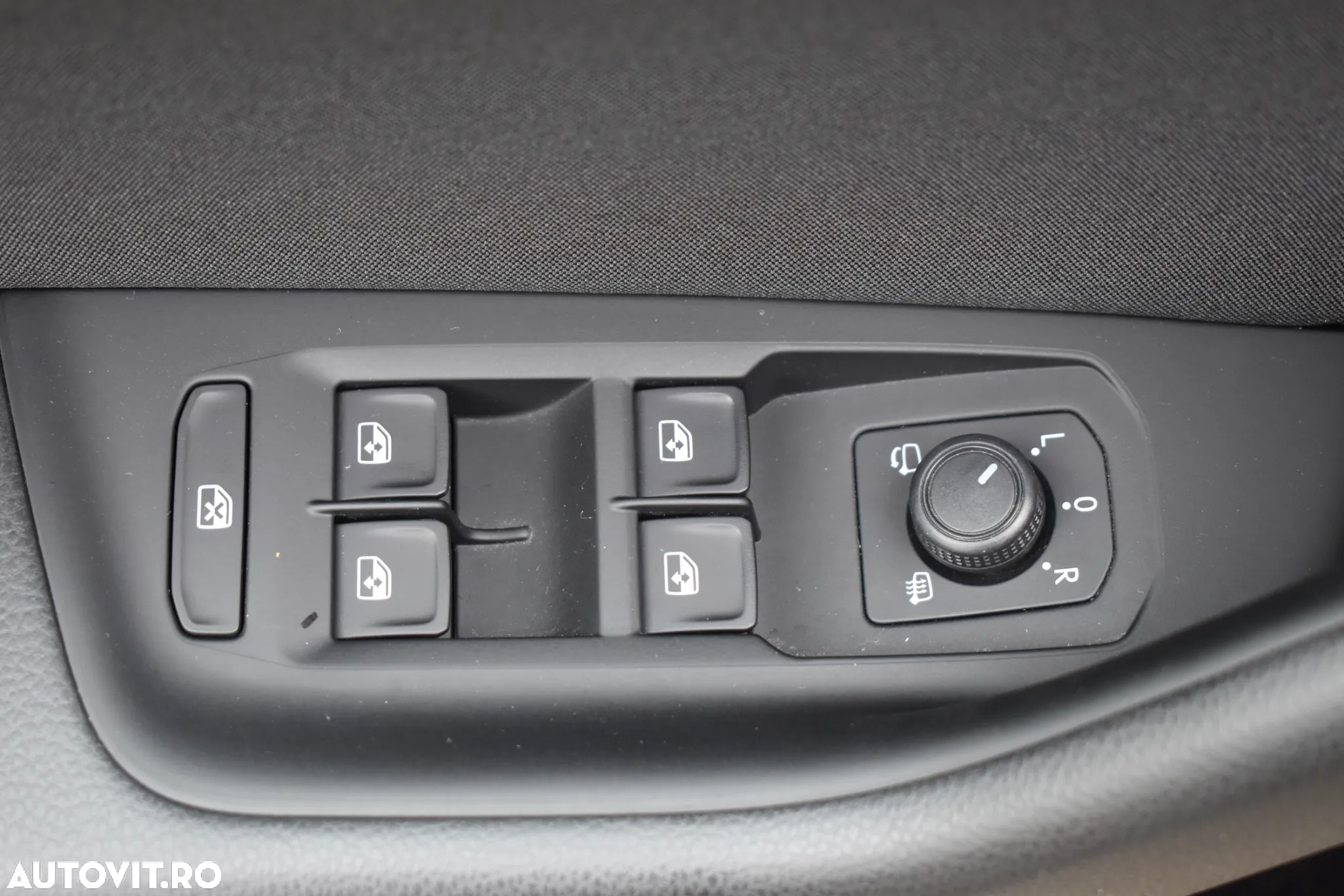 Volkswagen Passat 2.0 TDI DSG R Executive - 35