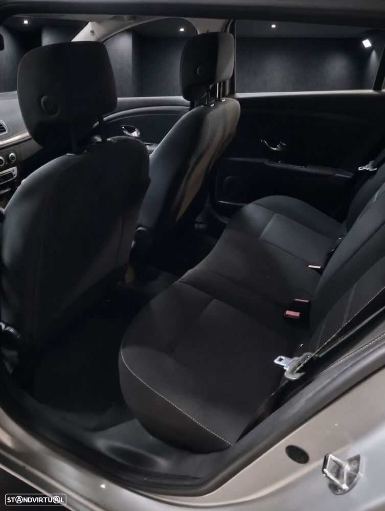 Renault Mégane 1.5 dCi Bose Edition - 6