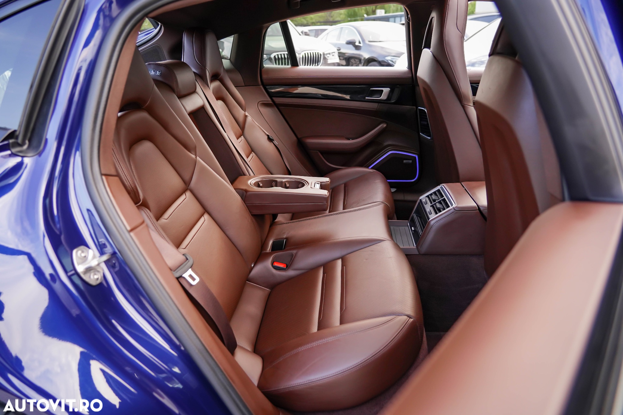 Porsche Panamera 4 E-Hybrid - 21
