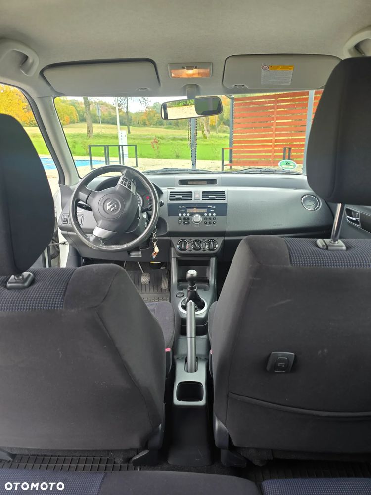 Suzuki Swift 1.3 Comfort - 14
