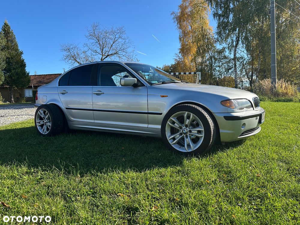 BMW Seria 3 320i - 9