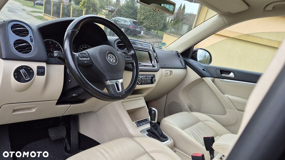 Volkswagen Tiguan - 9