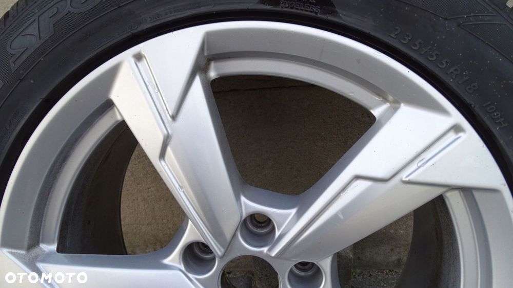 AUDI A6 C8 4K0 8Jx18H2 5x112 ET39 - felga oryginał - 2