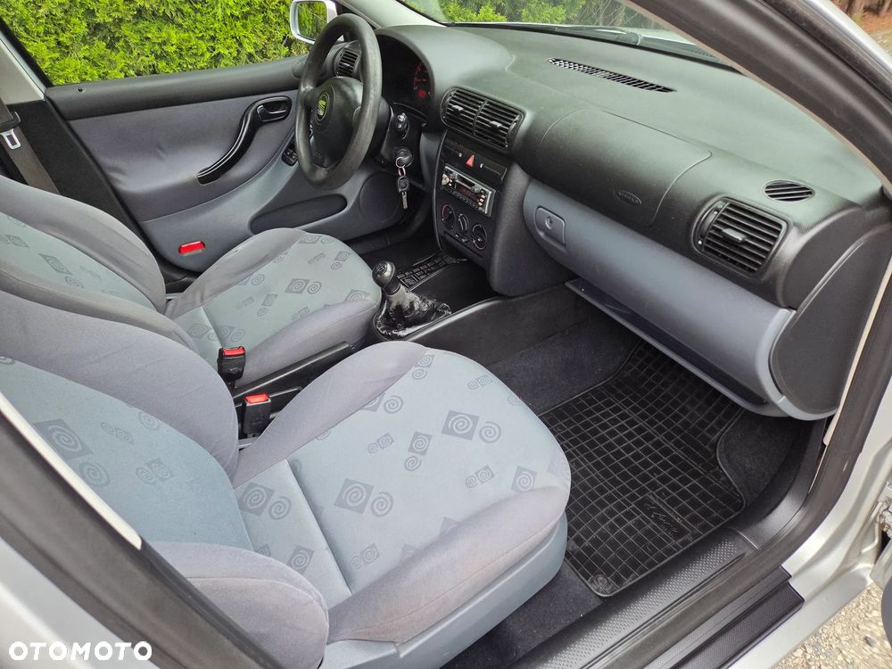 Seat Leon 1.6 Signo - 7