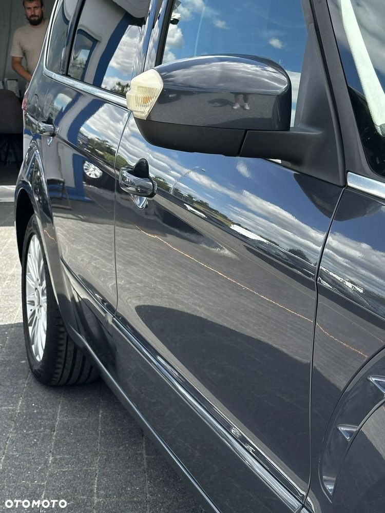 Ford S-Max - 24
