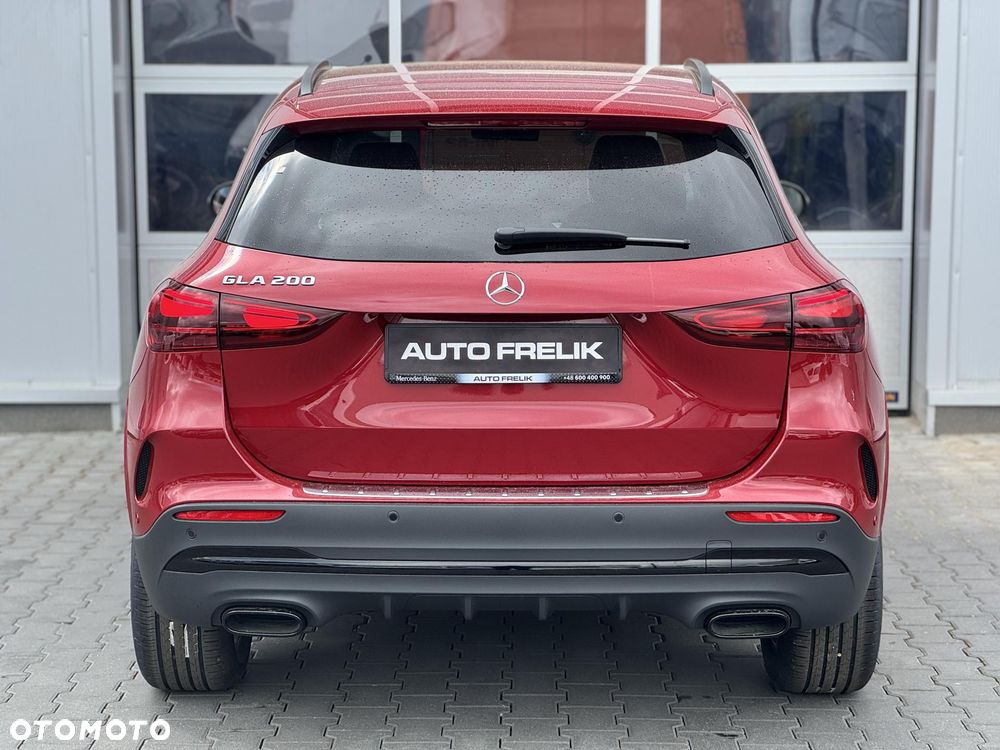 Mercedes-Benz GLA 200 mHEV AMG Line 7G-DCT - 11
