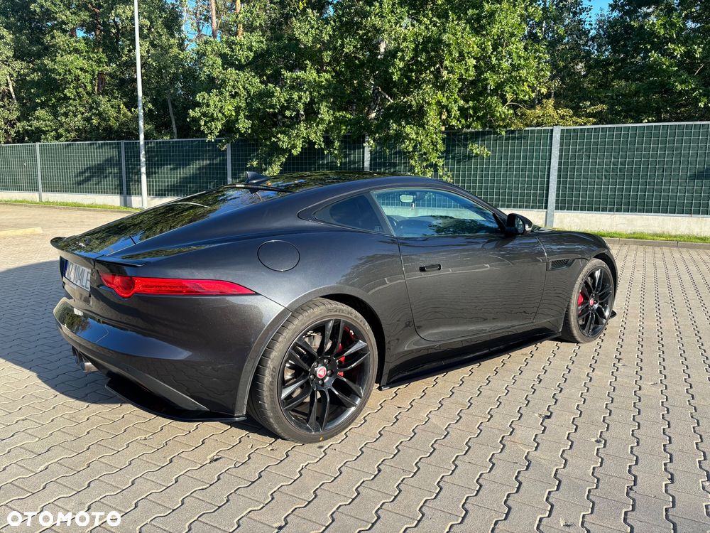 Jaguar F-Type - 7