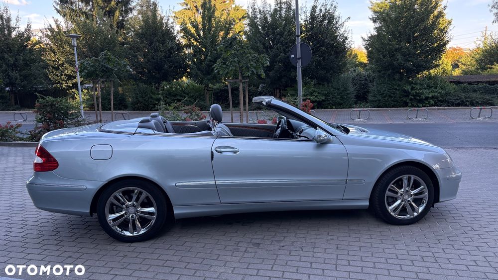 Mercedes-Benz CLK Cabrio 350 7G-TRONIC Elegance - 14