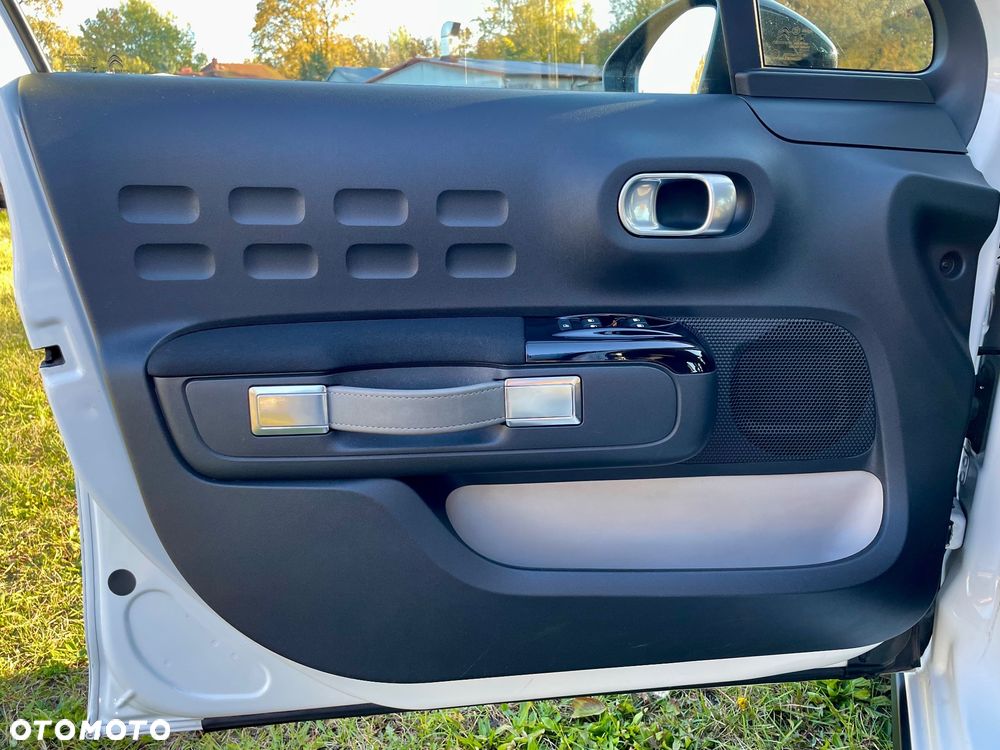 Citroën C3 1.2 PureTech Shine - 14