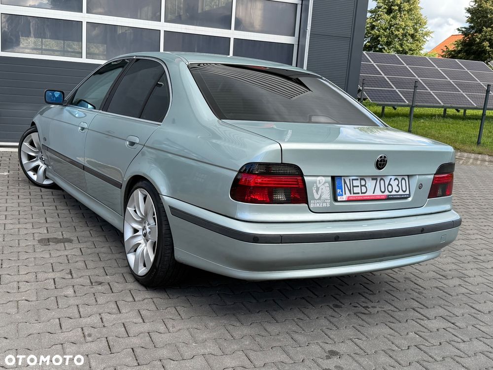 BMW Seria 5 - 8