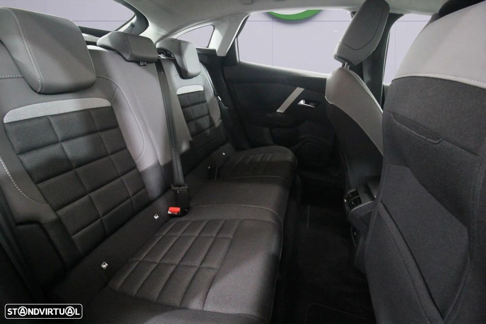 Citroën e-C4 136 Standard-Range PLUS - 13
