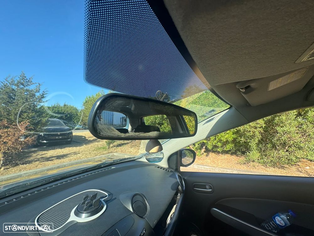 Mazda 2 - 14