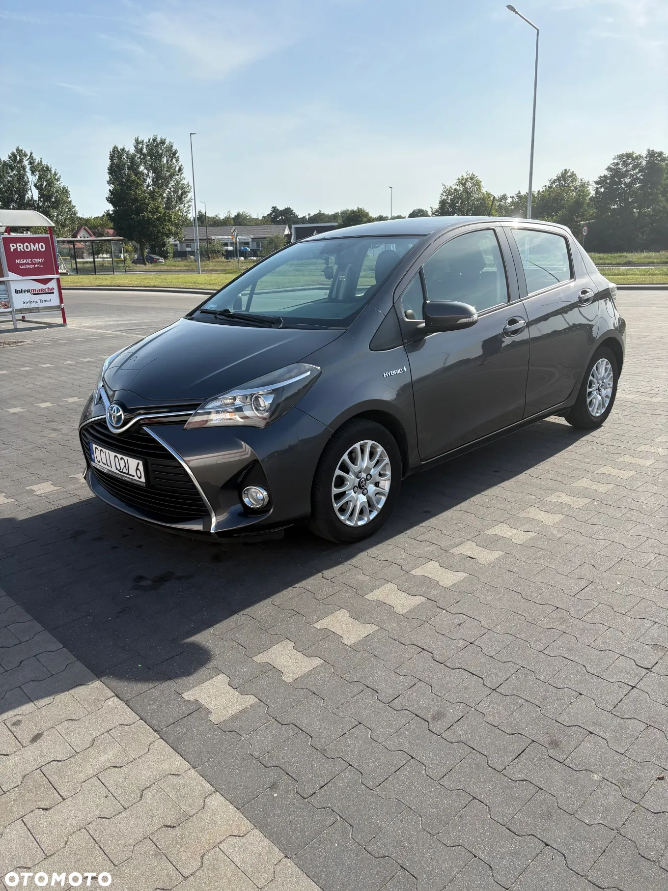 Toyota Yaris - 4