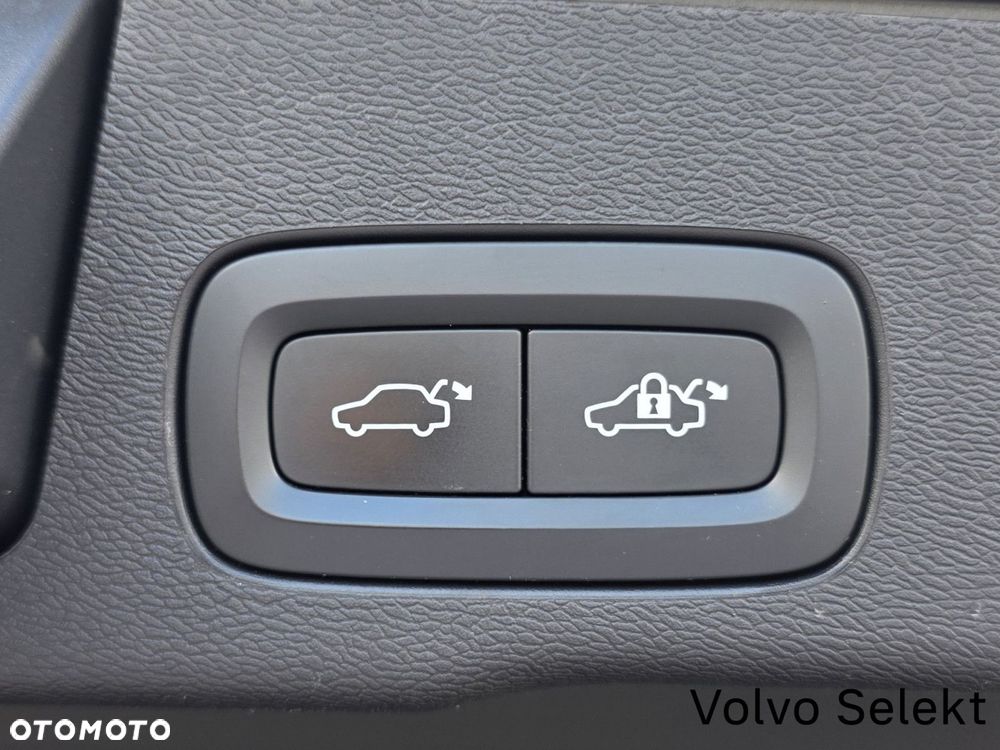 Volvo XC 60 - 22