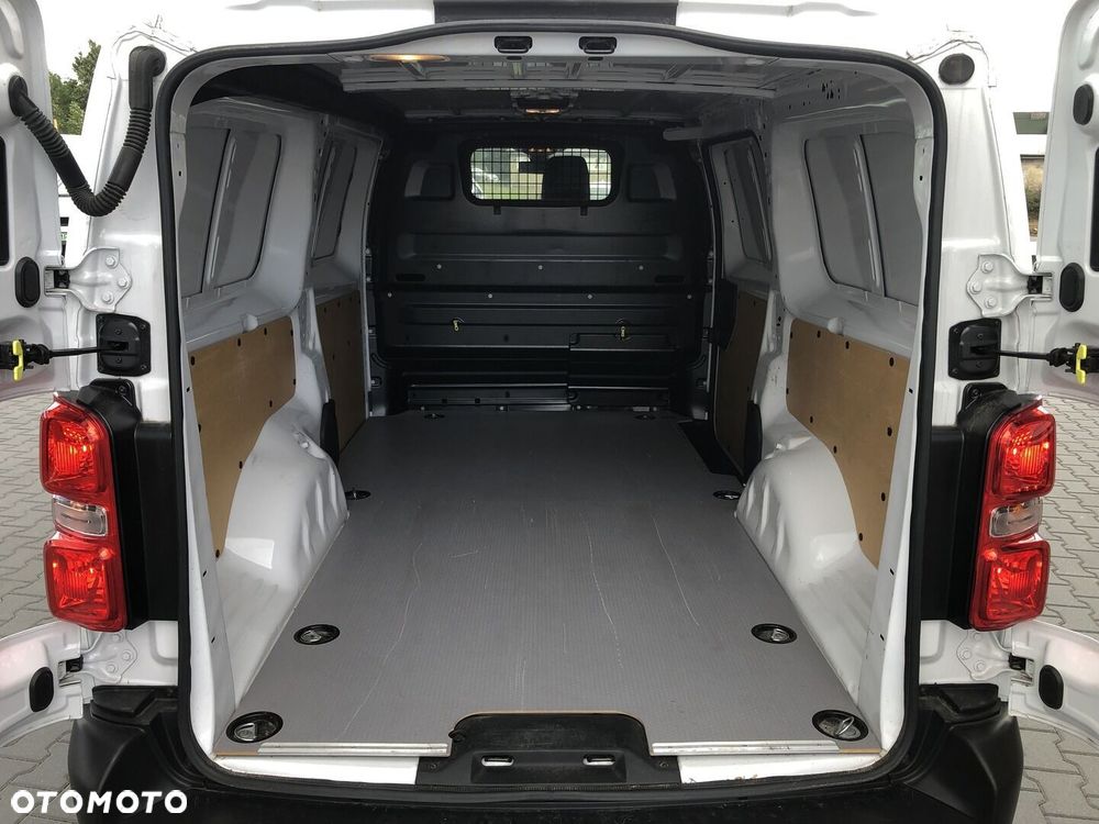 Toyota PROACE - 15