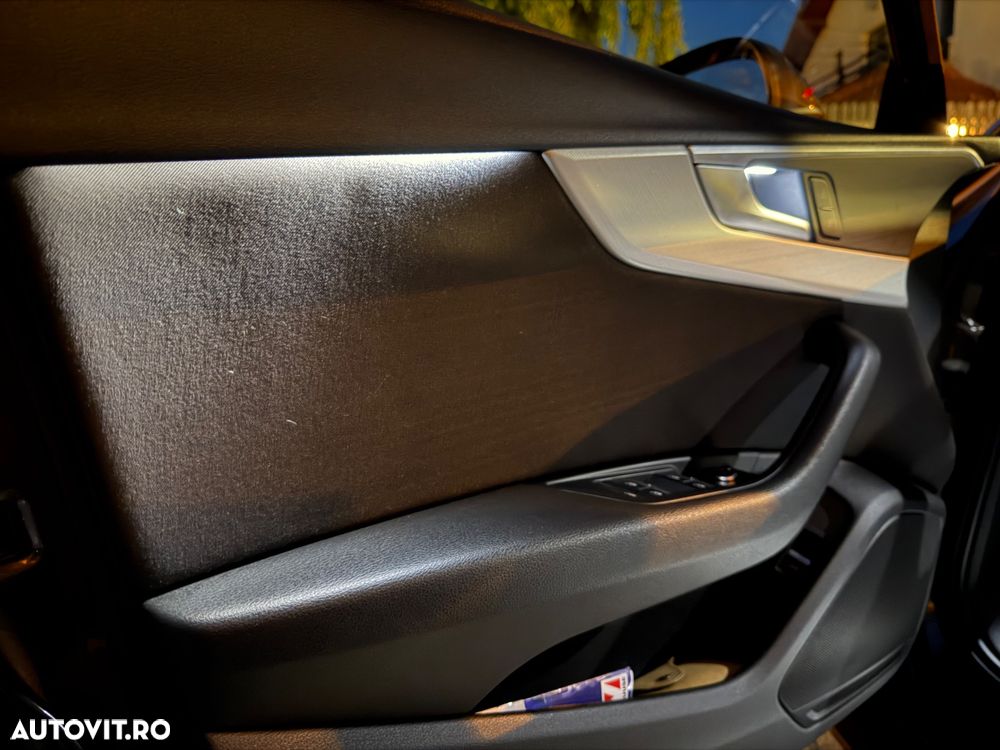 Audi A4 Avant 2.0 TDI ultra S tronic design - 28