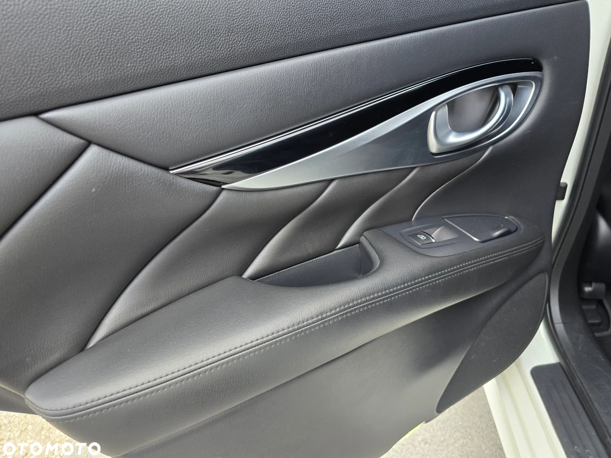 Infiniti M M37 S Premium - 16