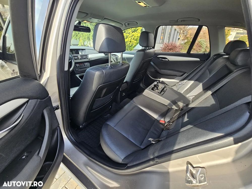 BMW X1 xDrive20d - 12