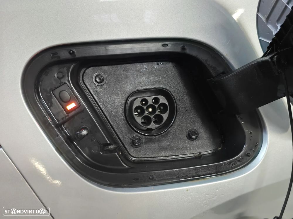 Kia Sportage 1.6 T-GDi PHEV Tech - 11